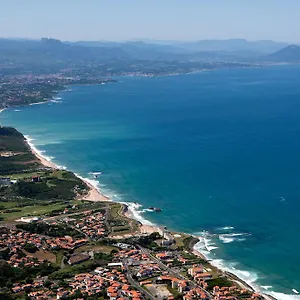 https://le-biarritz.biarritzhotels.info