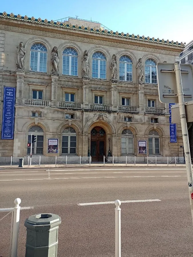 Little Palace Hotel Toulon